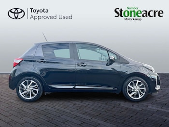 Used Toyota Yaris 2019 for sale - 75927670: Photo