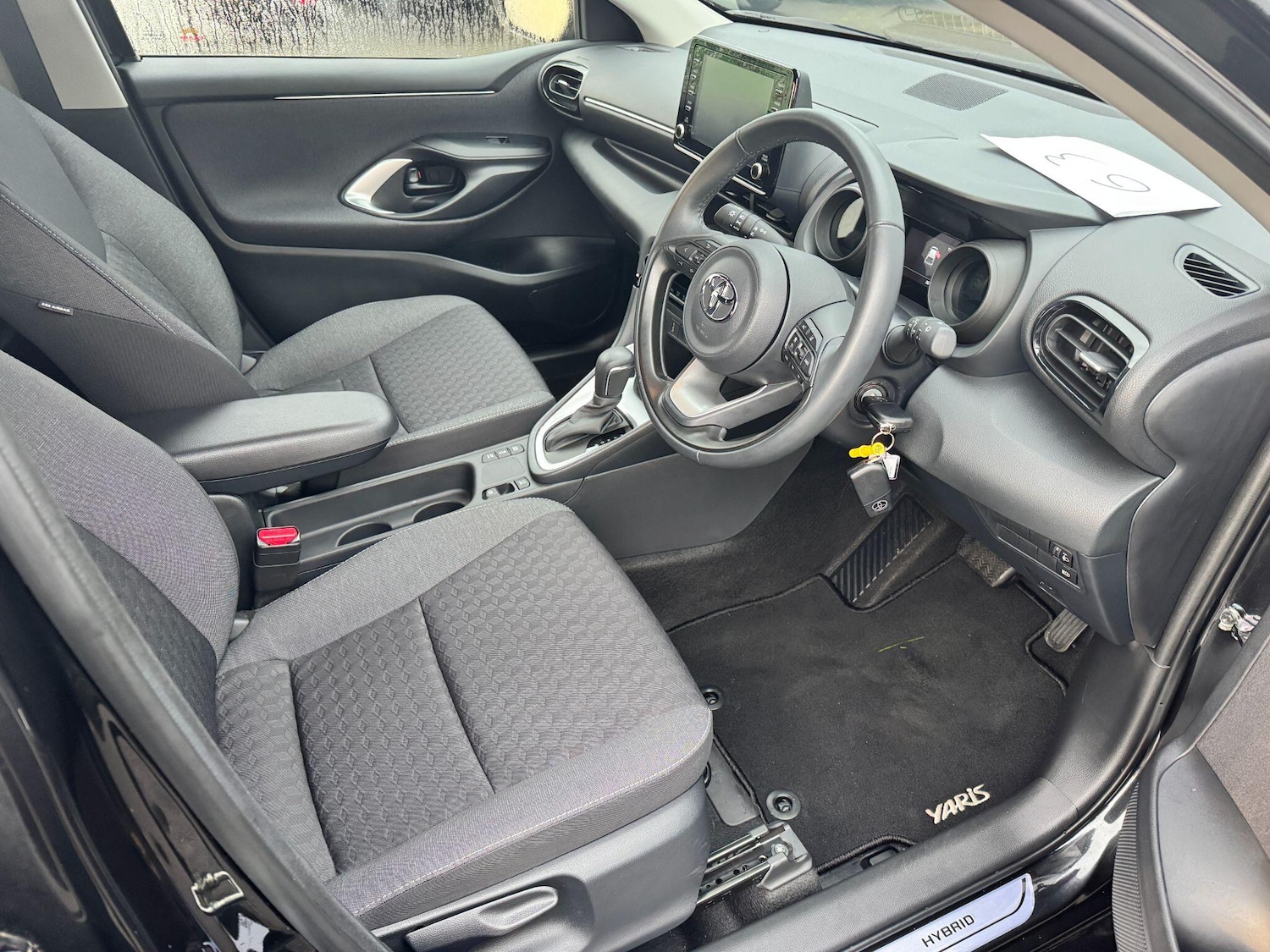 Used Toyota Yaris for sale - 76728083: Photo 11