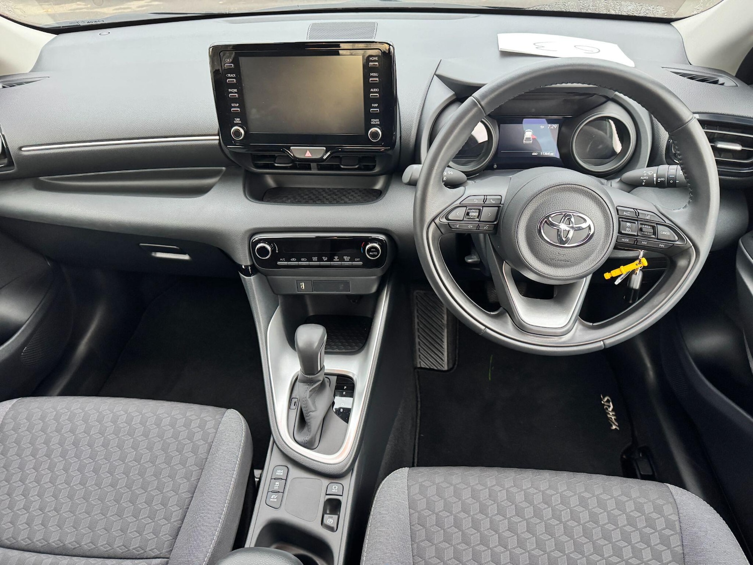 Used Toyota Yaris for sale - 76728083: Photo 15