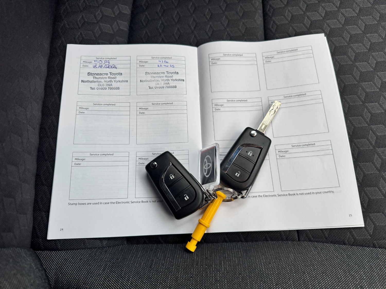 Used Toyota Yaris for sale - 76728083: Photo 20