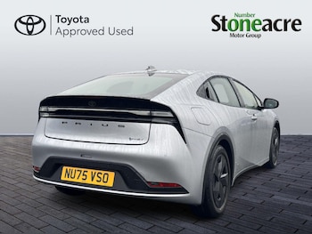 Used Toyota Prius 2025 for sale - 79484245: Photo