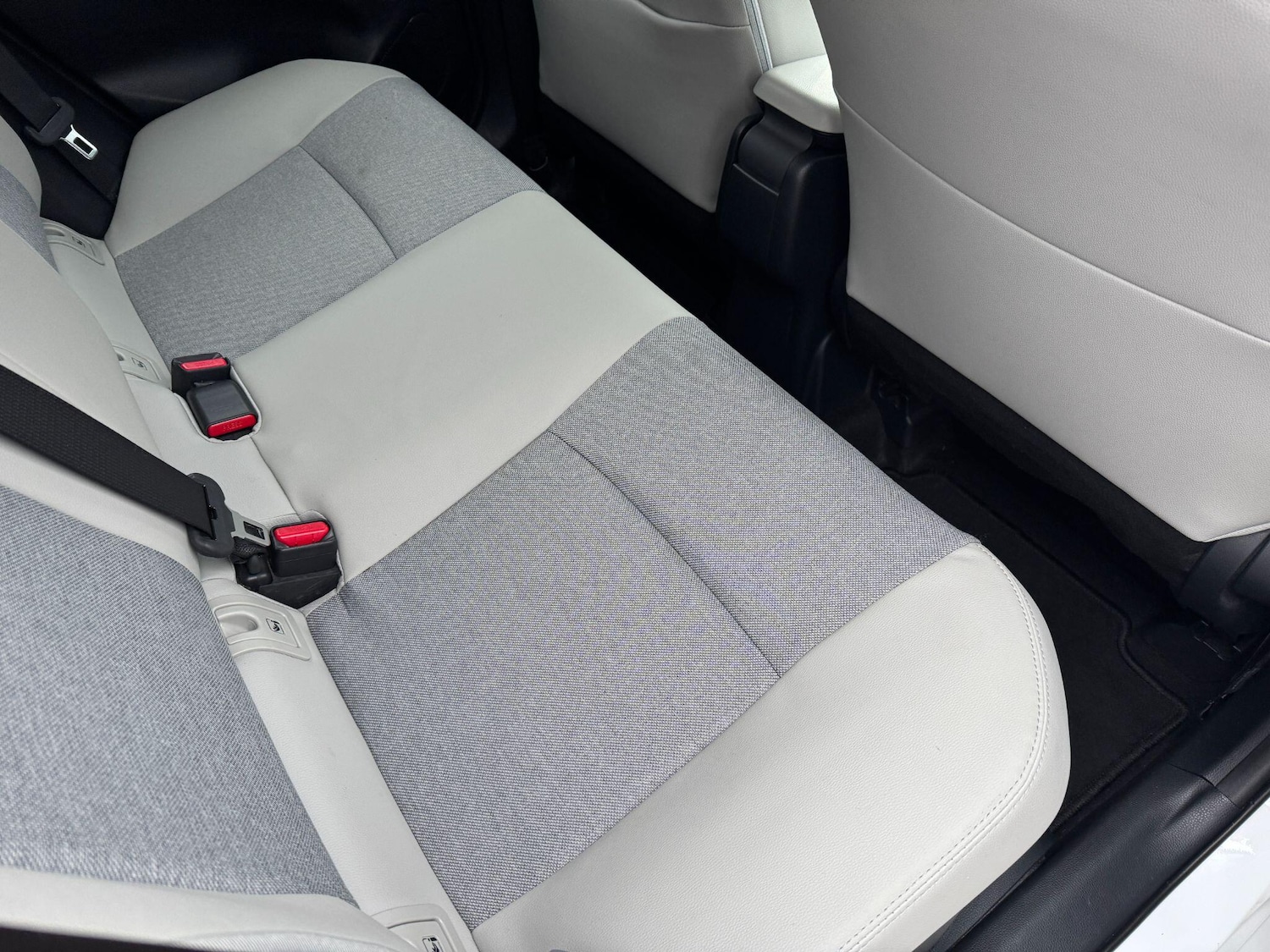 Used Toyota Yaris 2023 for sale - 77978485: Photo 12