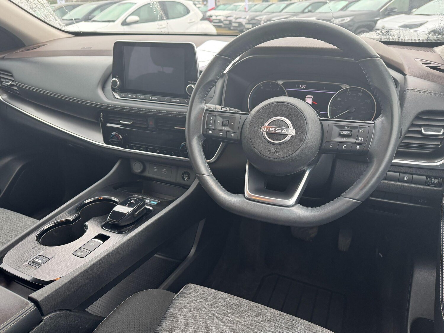 Used Nissan X-Trail for sale - 77956960: Photo 16