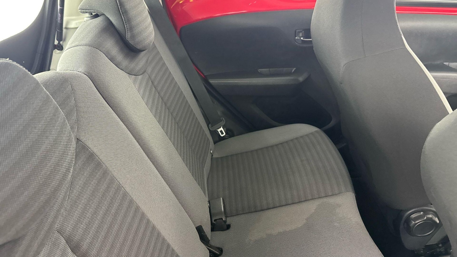 Used Toyota AYGO 2018 for sale - 77784041: Photo 18