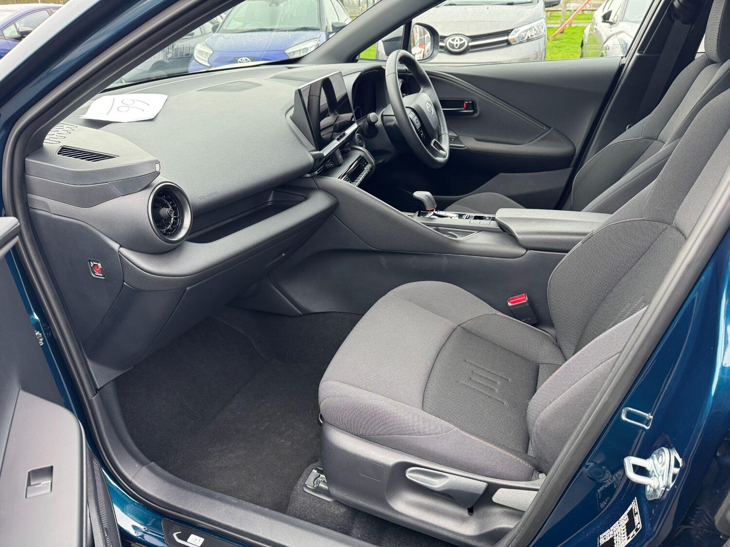 Used Toyota C-HR 2024 for sale - 77722716: Photo 14