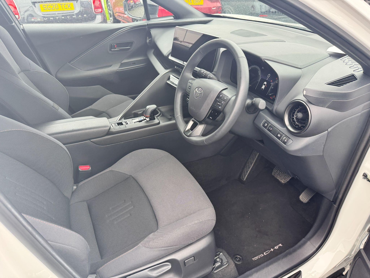 Used Toyota C-HR 2024 for sale - 77108784: Photo 11