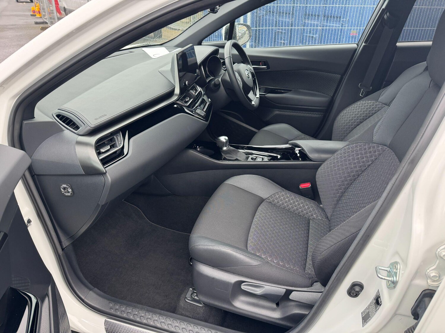 Used Toyota C-HR 2023 for sale - 77710393: Photo 13