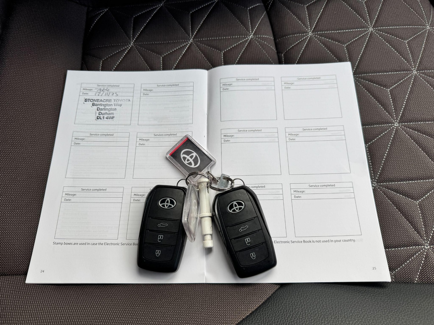 Used Toyota Yaris Cross 2023 for sale - 77290837: Photo 20