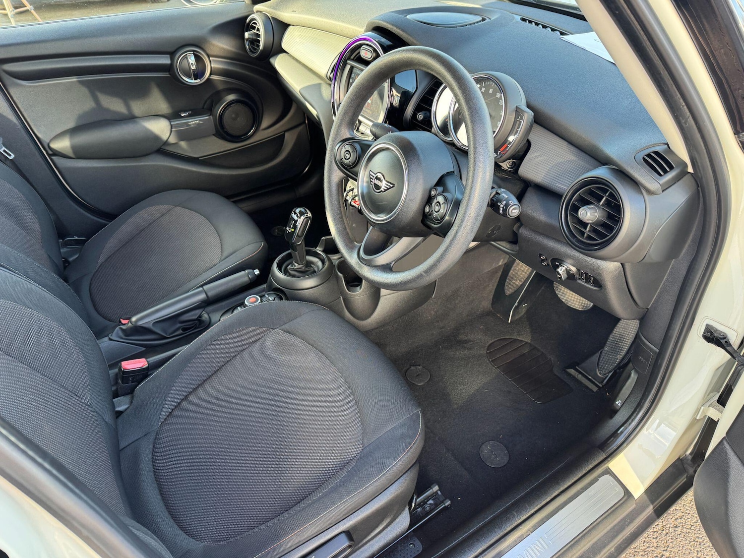 Used MINI Hatch for sale - 77852989: Photo 11