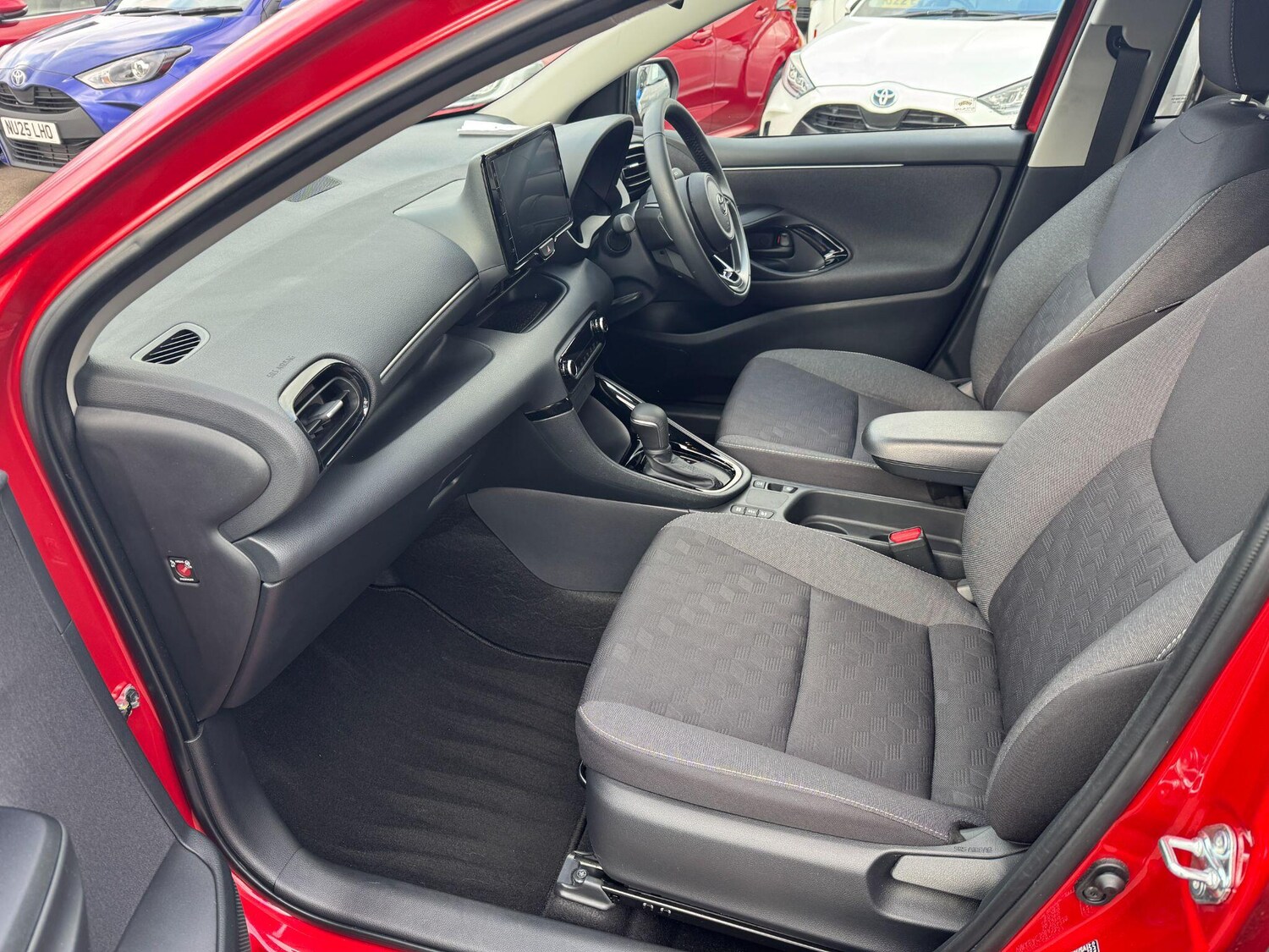 Used Toyota Yaris for sale - 77705153: Photo 14