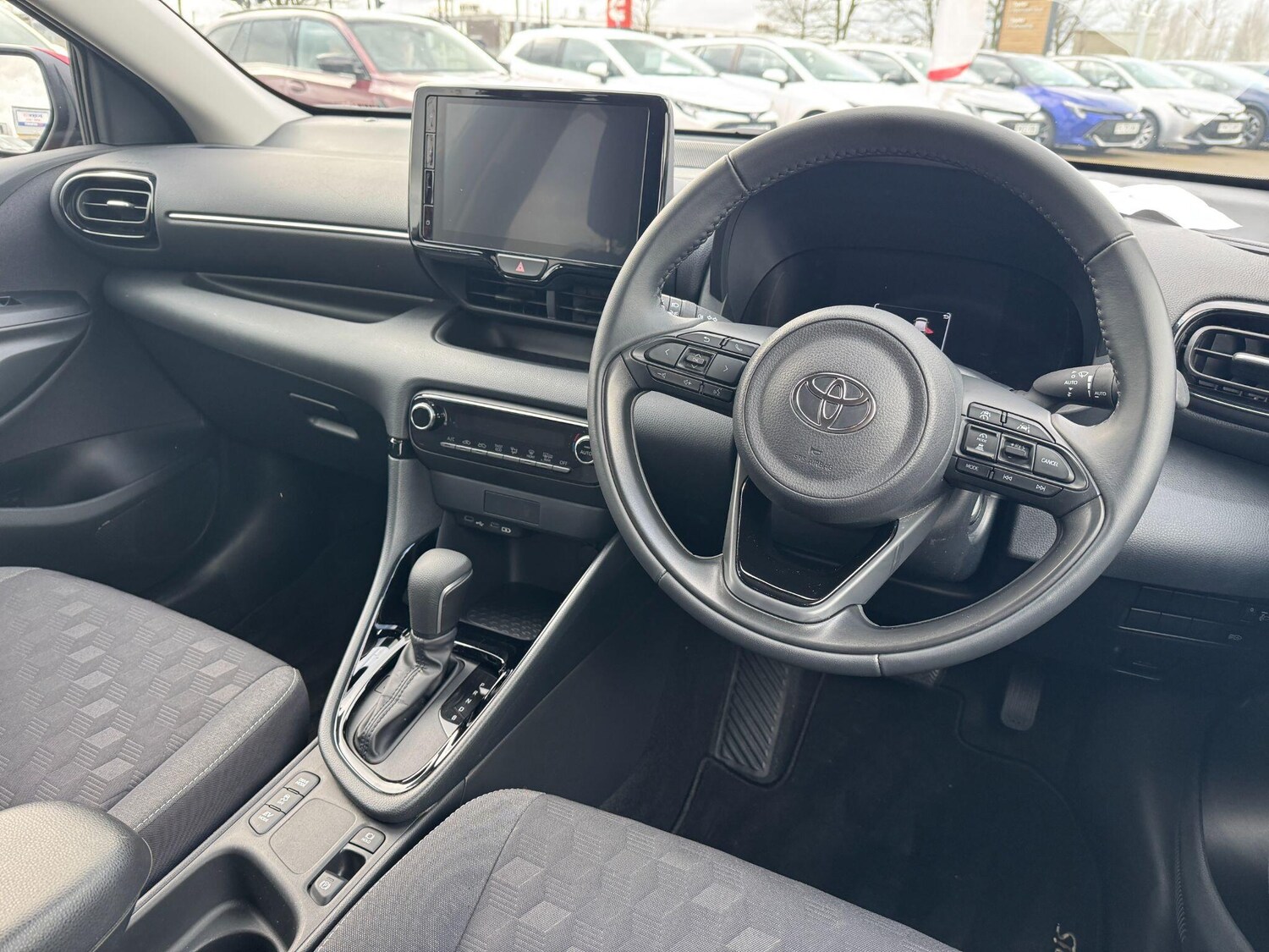 Used Toyota Yaris for sale - 77705153: Photo 16