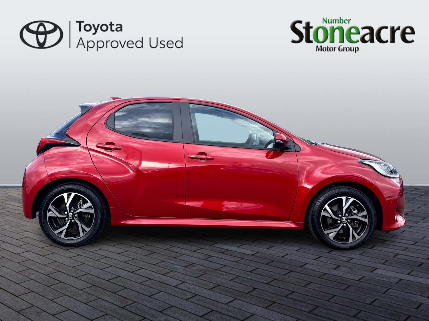 Used Toyota Yaris for sale - 77705153: Photo 2