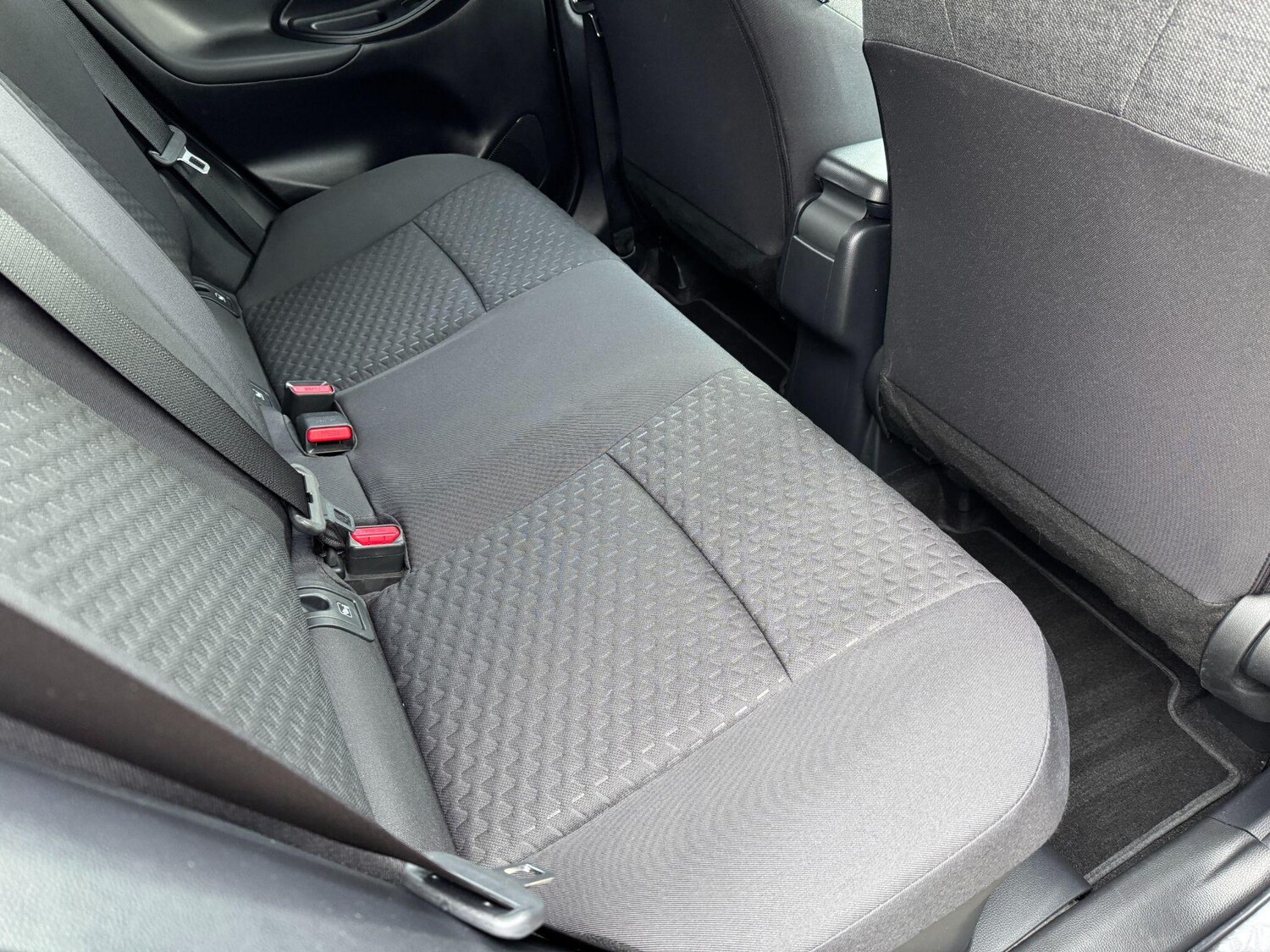 Used Toyota Yaris Cross 2024 for sale - 77738109: Photo 12