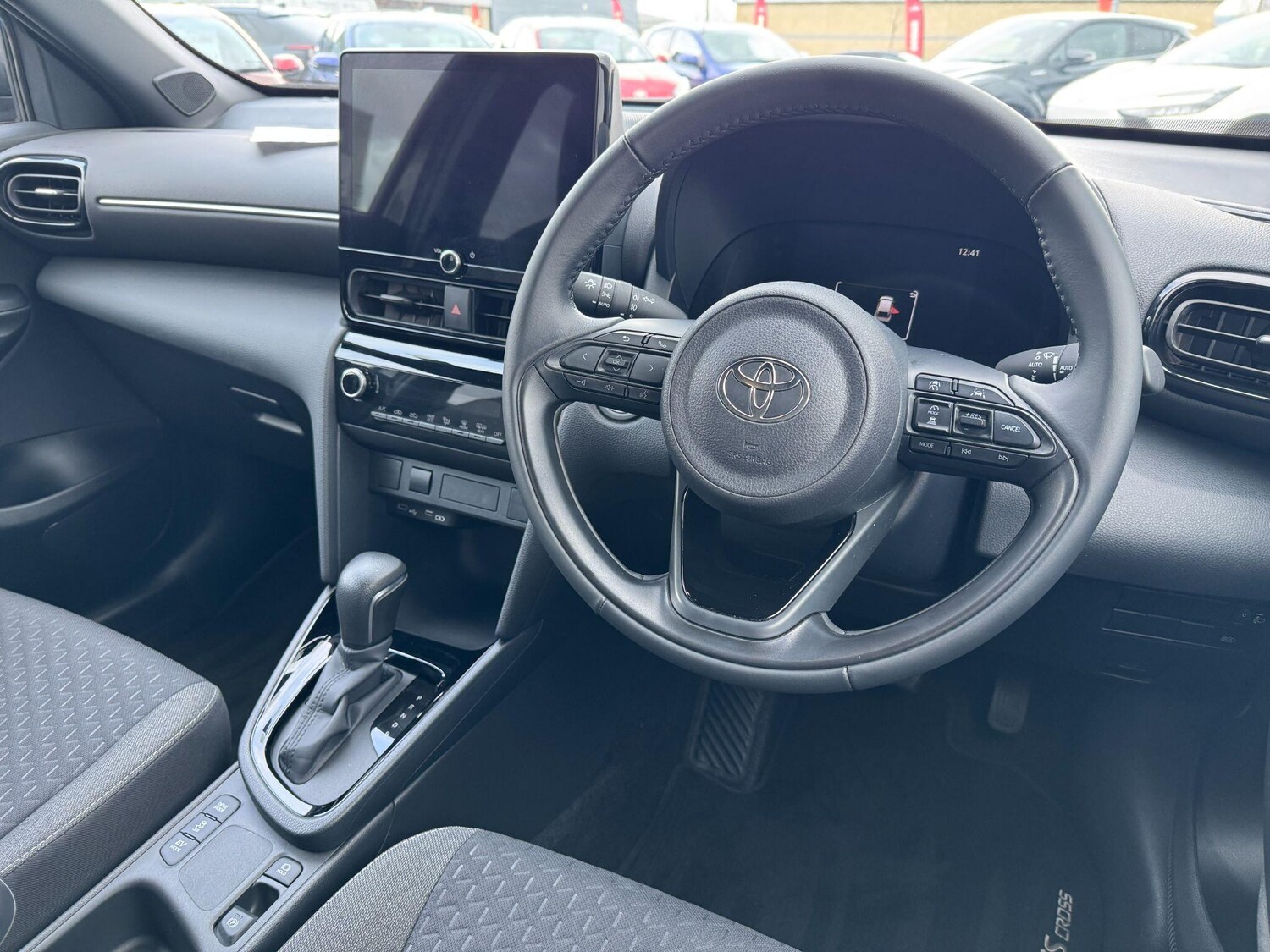 Used Toyota Yaris Cross 2024 for sale - 77738109: Photo 16