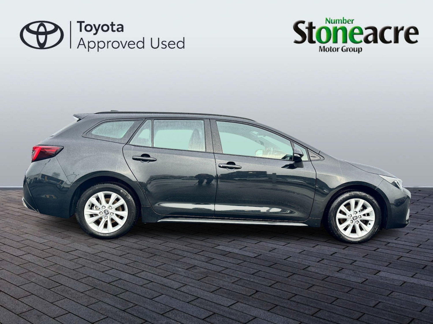 Used Toyota Corolla 2024 for sale - 77411030: Photo 2