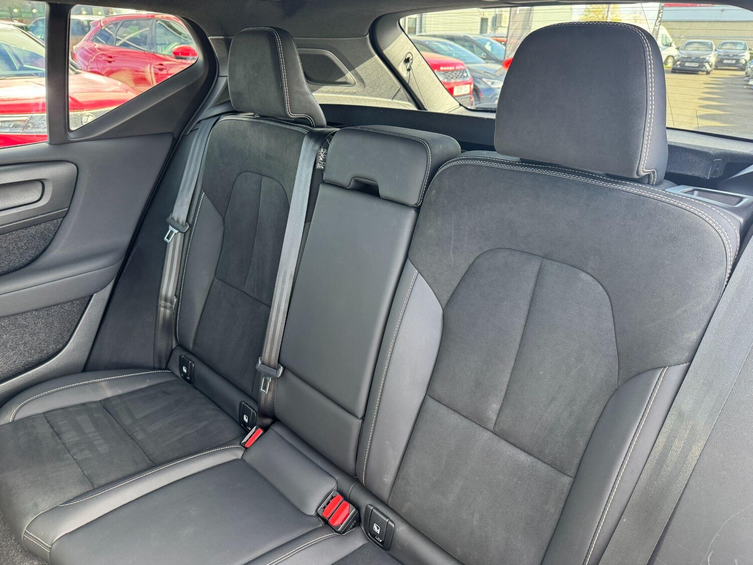 Used Volvo XC40 2023 for sale - 77882729: Photo 13