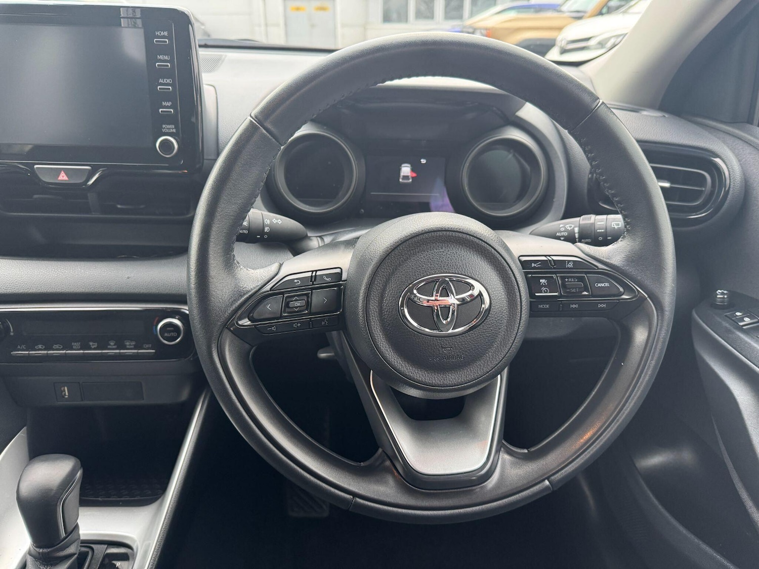 Used Toyota Yaris 2025 for sale - 77709687: Photo 17