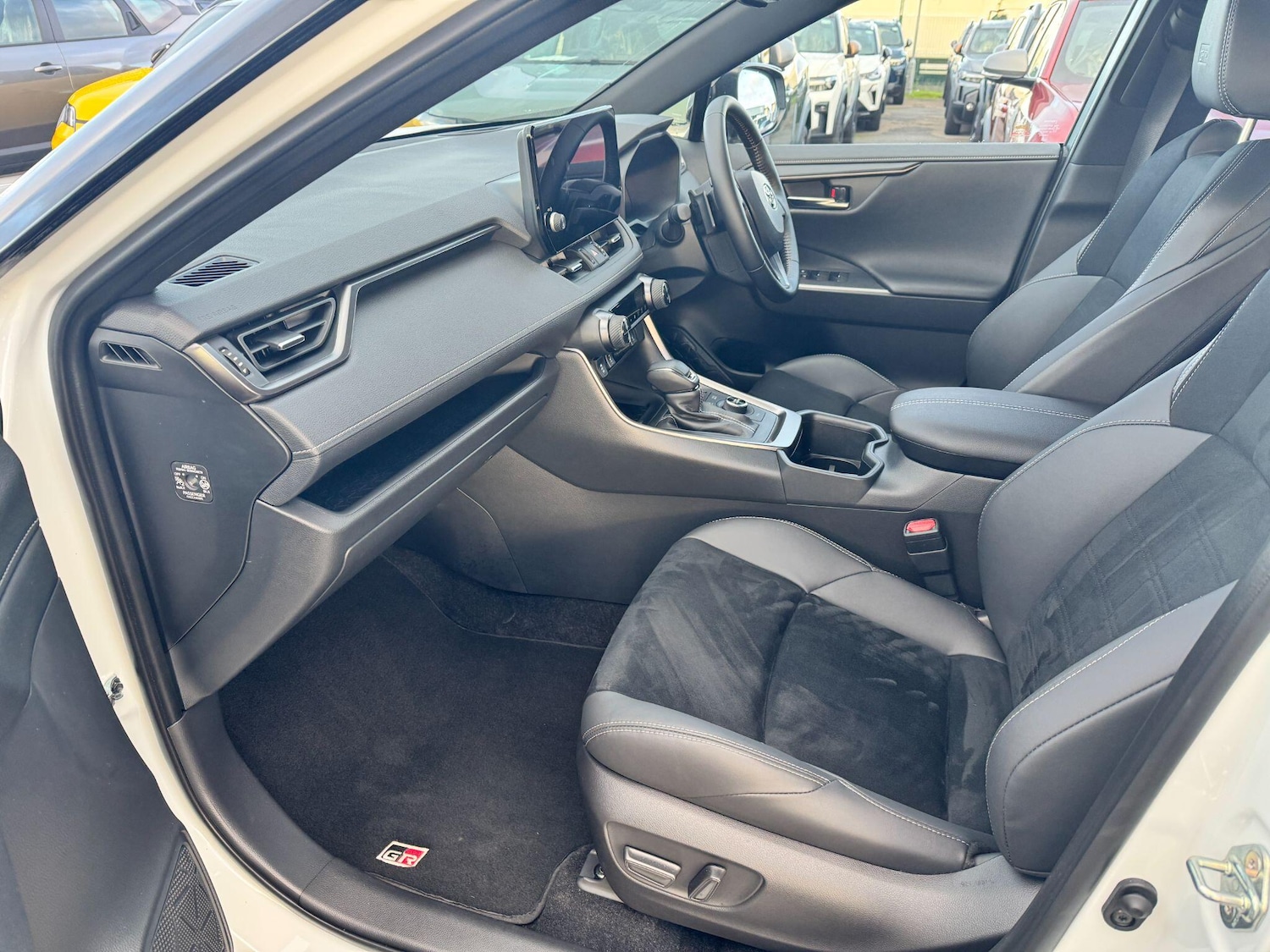 Used Toyota RAV4 2025 for sale - 77723259: Photo 14