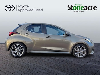 Used Toyota Yaris 2023 for sale - 78362180: Photo