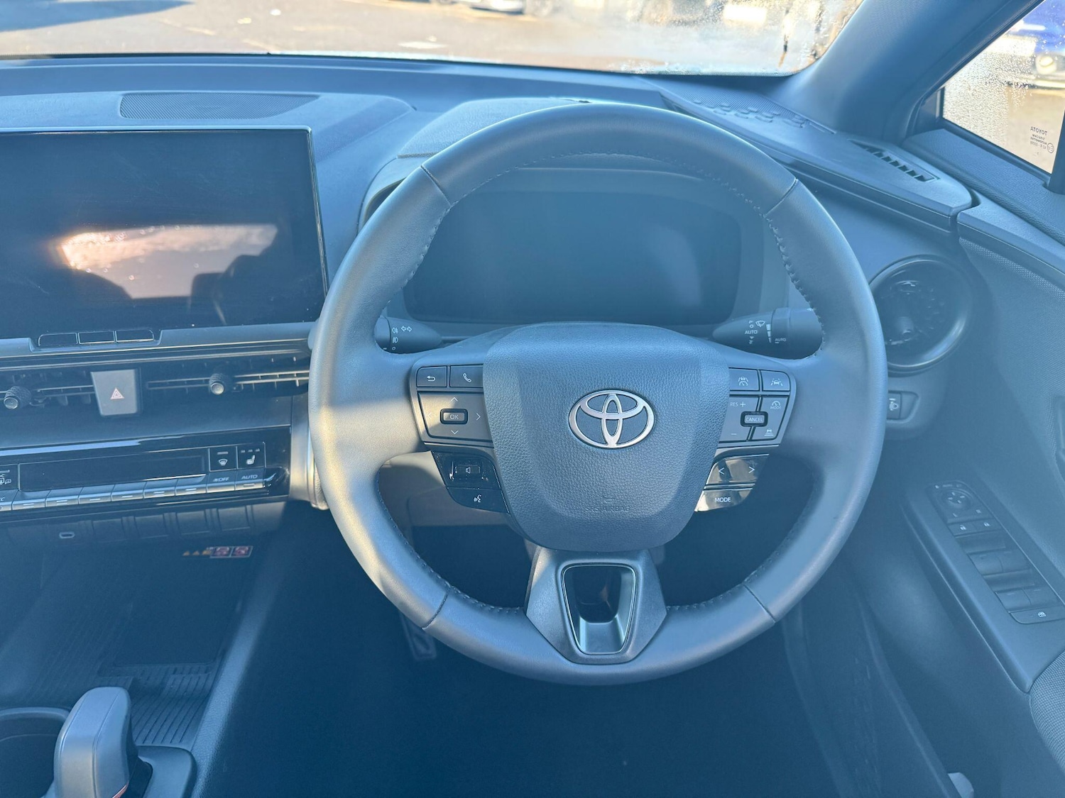 Used Toyota C-HR 2024 for sale - 76855742: Photo 17