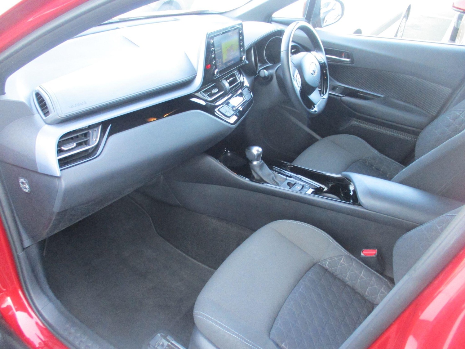 Used Toyota C-HR 2020 for sale - 77387181: Photo 14