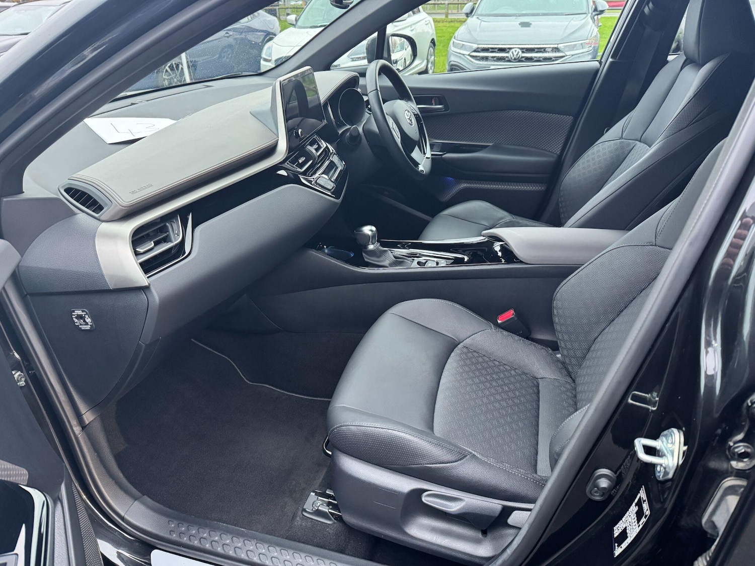 Used Toyota C-HR 2023 for sale - 77511185: Photo 14