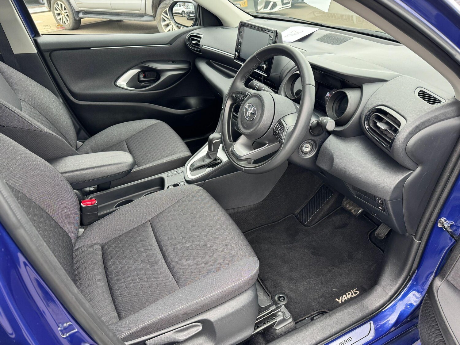 Used Toyota Yaris 2023 for sale - 77940134: Photo 11