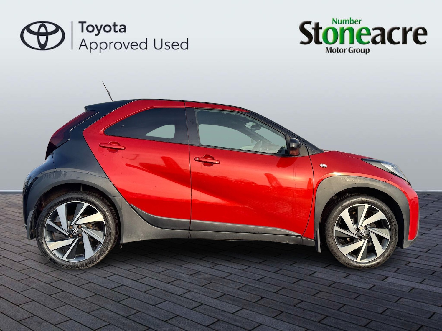 Used Toyota Aygo X 2022 for sale - 76936737: Photo 2