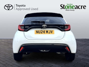 Used Toyota Yaris 2024 for sale - 77215443: Photo