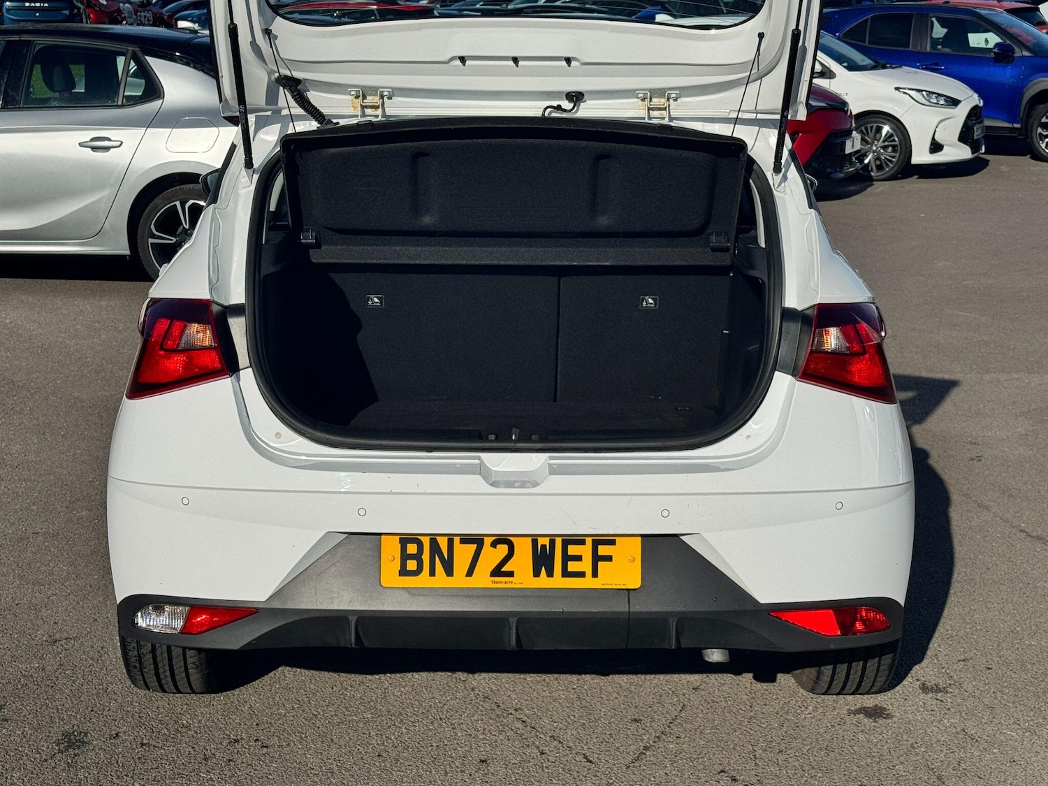 Used Hyundai i20 2022 for sale - 76457103: Photo 10