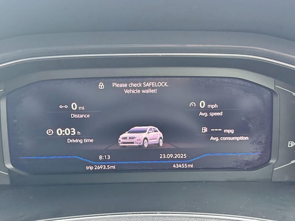 Used Volkswagen T-Roc 2019 for sale - 76188447: Photo 18