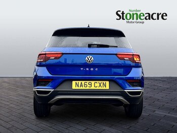 Used Volkswagen T-Roc 2019 for sale - 76188447: Photo