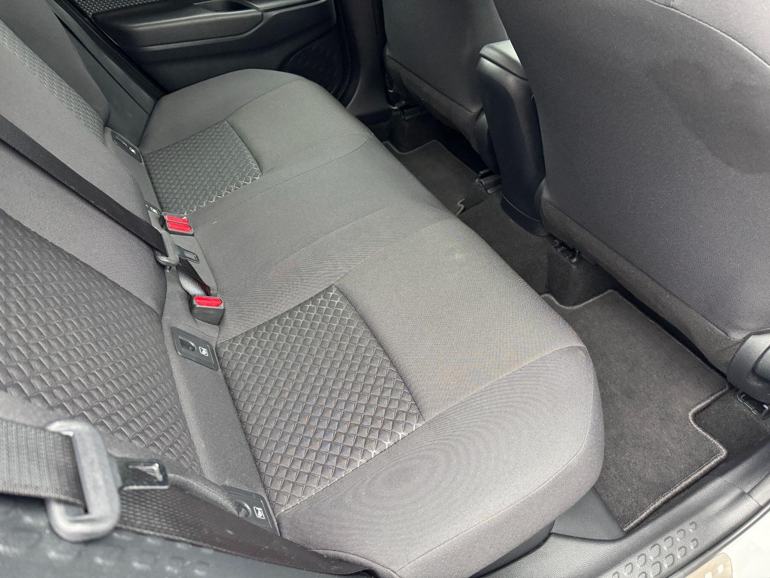 Used Toyota C-HR 2023 for sale - 78047747: Photo 12