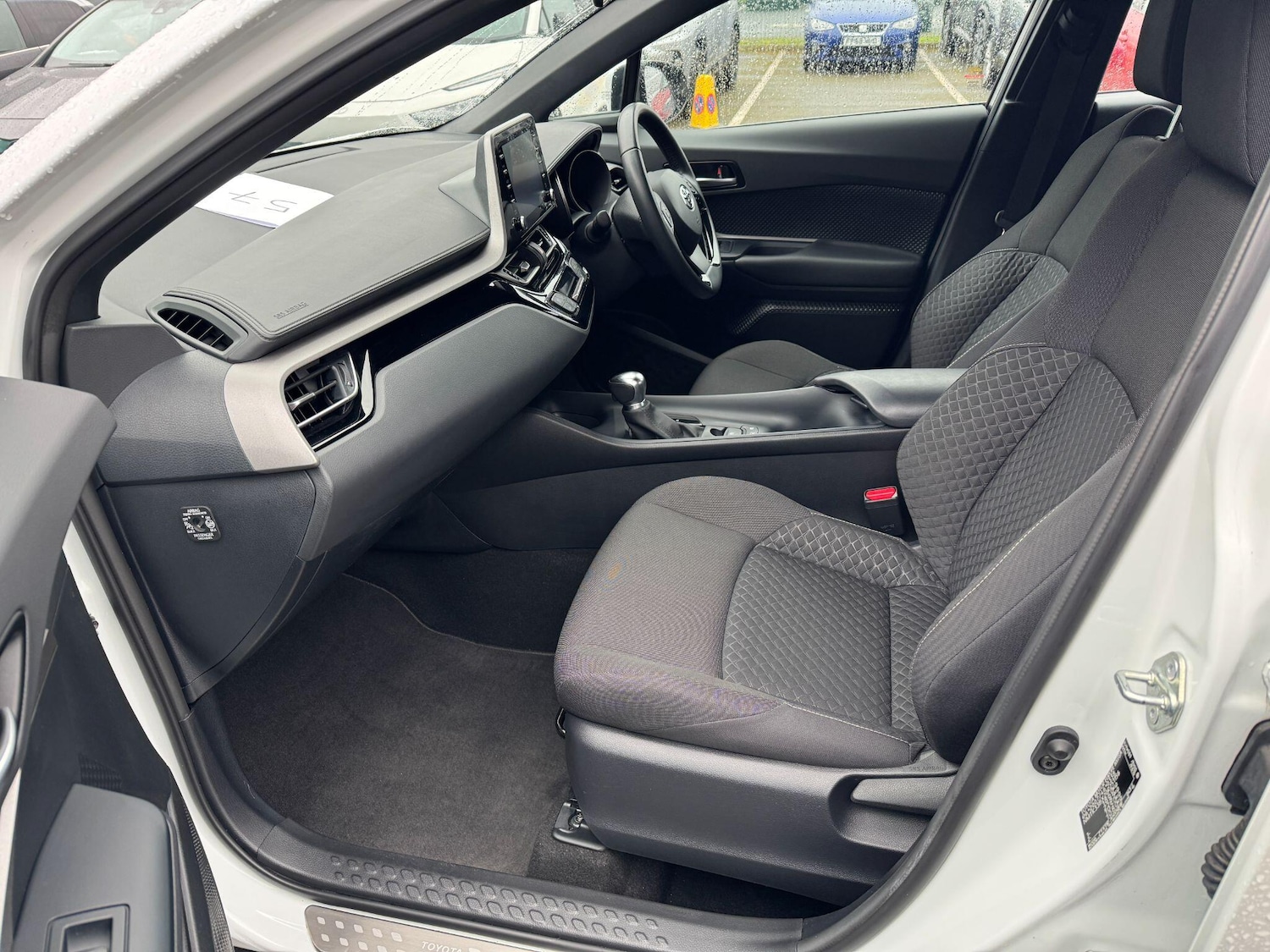 Used Toyota C-HR 2023 for sale - 78047747: Photo 14