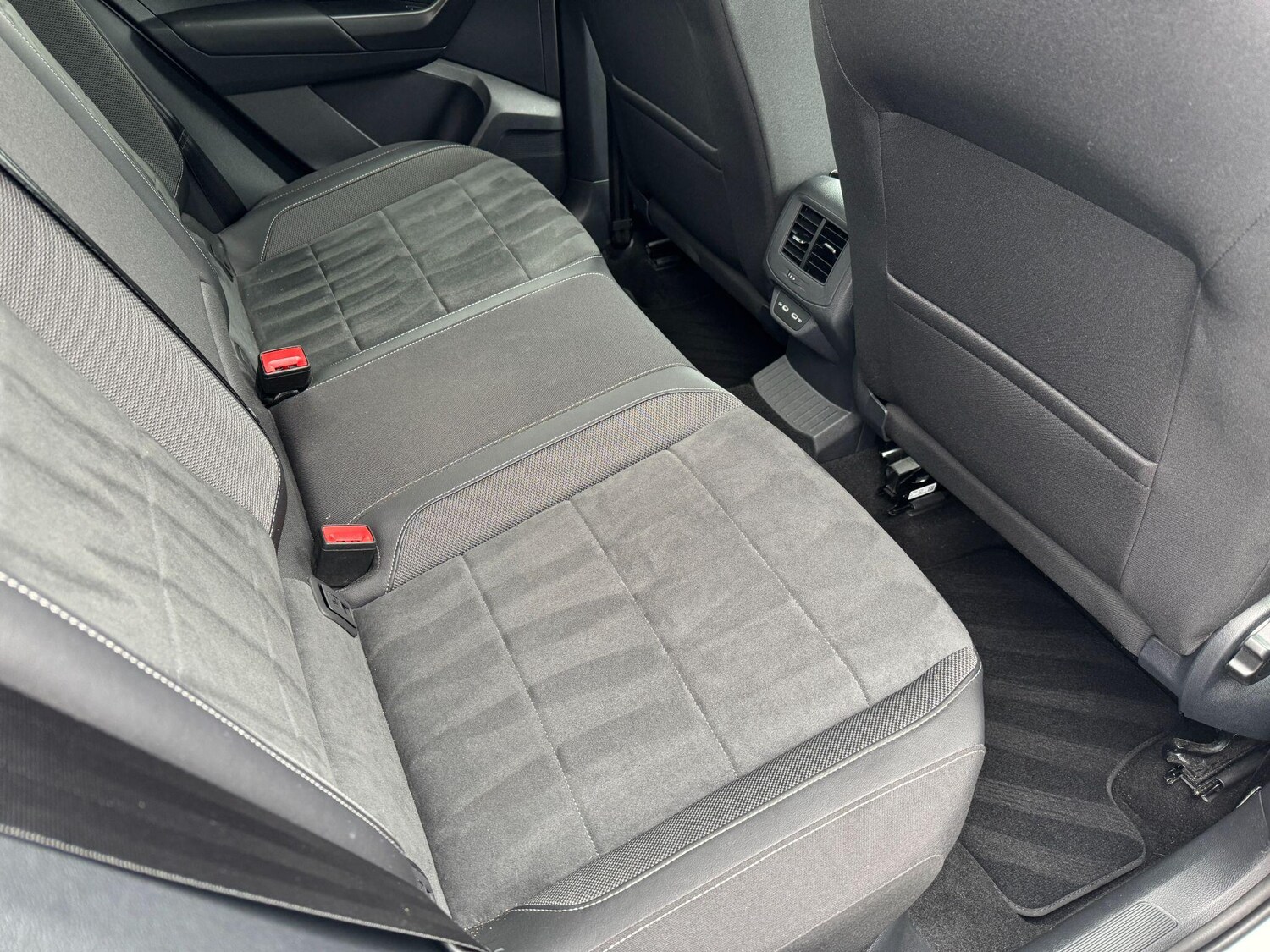 Used Volkswagen T-Roc 2022 for sale - 77682977: Photo 12