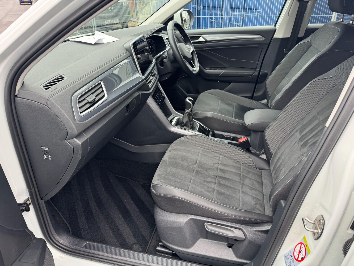 Used Volkswagen T-Roc 2022 for sale - 77682977: Photo 14