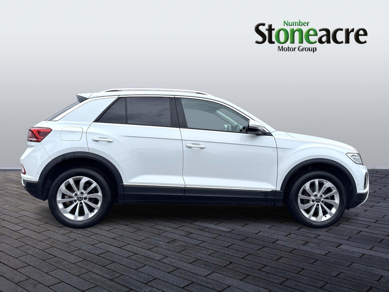 Used Volkswagen T-Roc 2022 for sale - 77682977: Photo 2