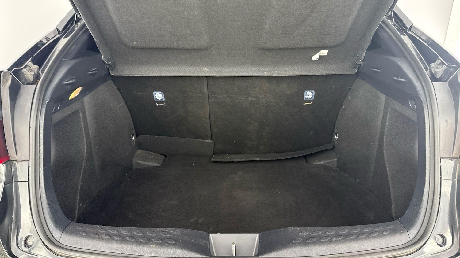 Used Toyota C-HR 2022 for sale - 77710165: Photo 10