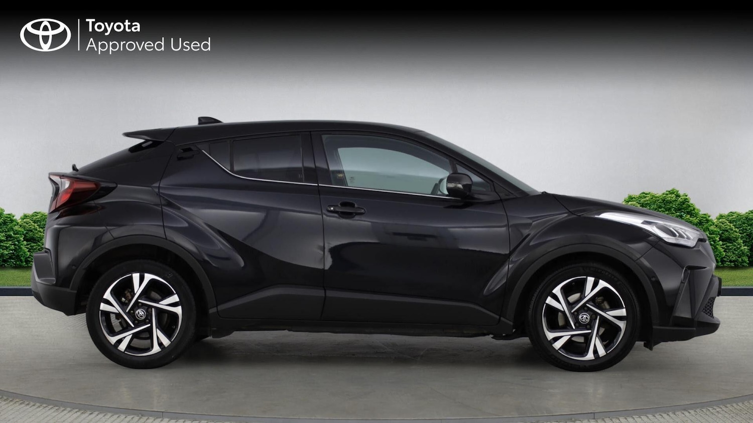 Used Toyota C-HR 2022 for sale - 77710165: Photo 2