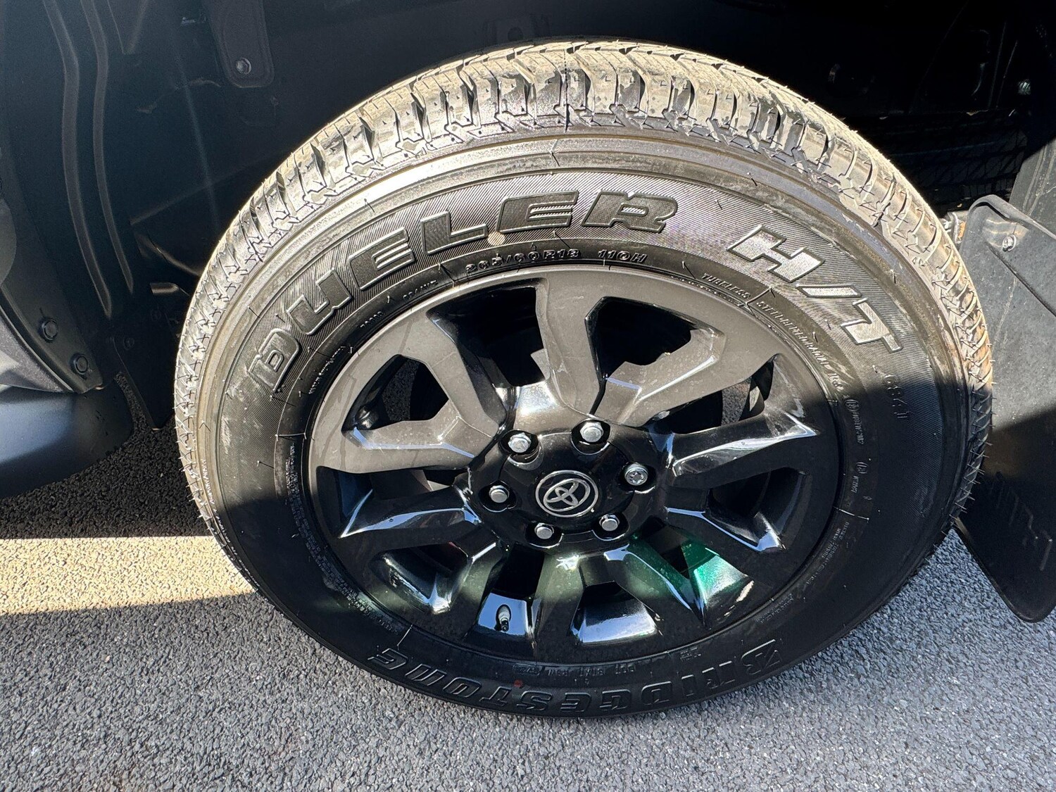 Used Toyota Hilux 2025 for sale - 77722826: Photo 9