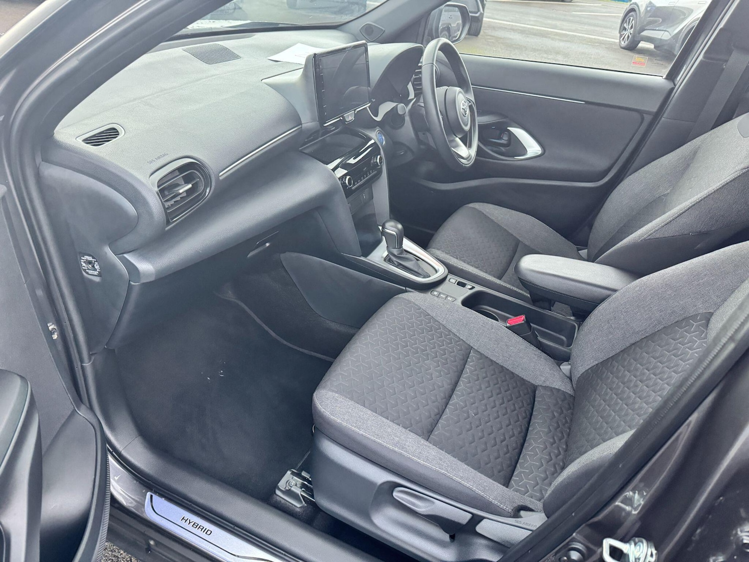 Used Toyota Yaris Cross 2023 for sale - 77710495: Photo 12