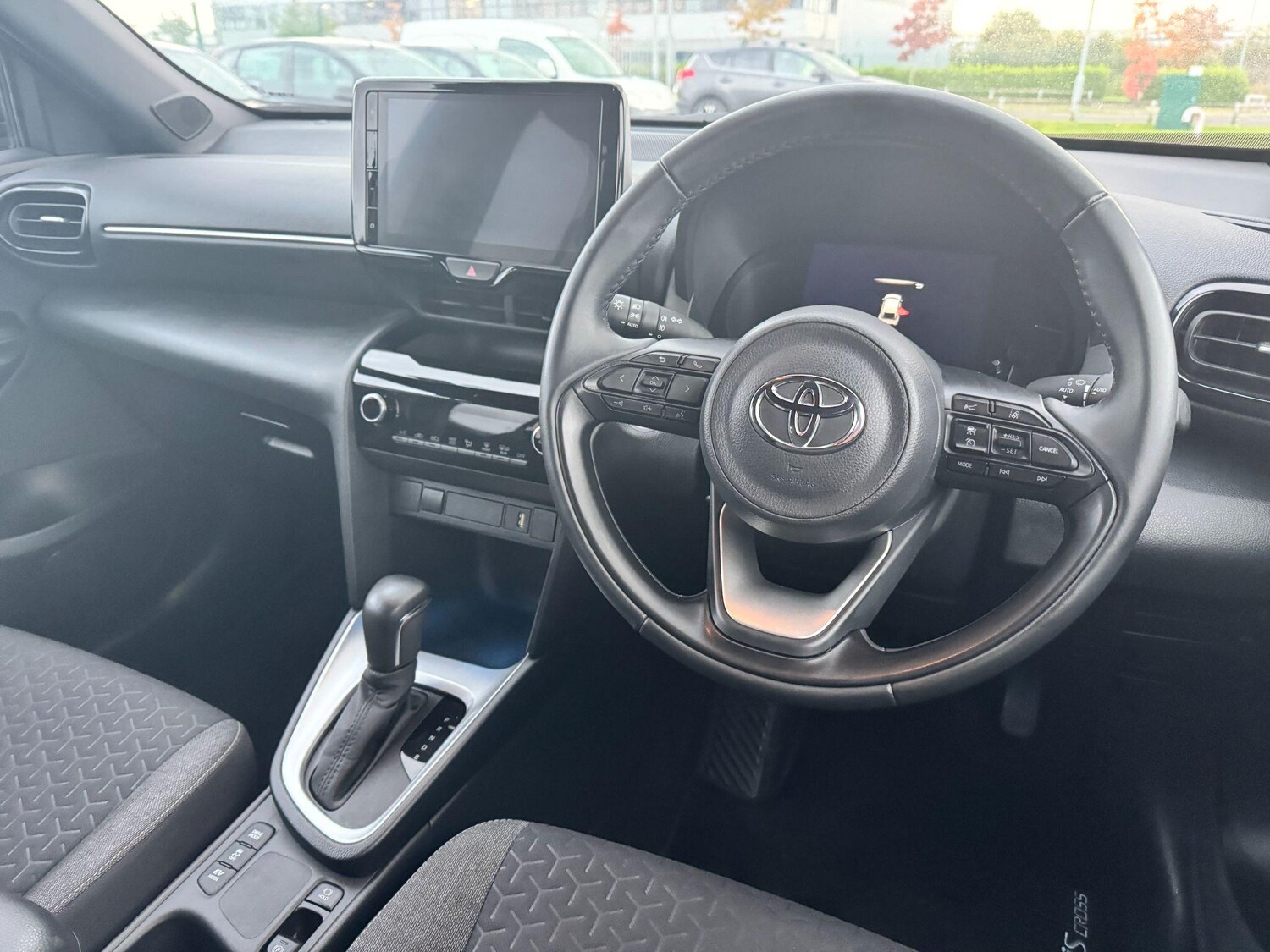 Used Toyota Yaris Cross 2023 for sale - 77710495: Photo 14