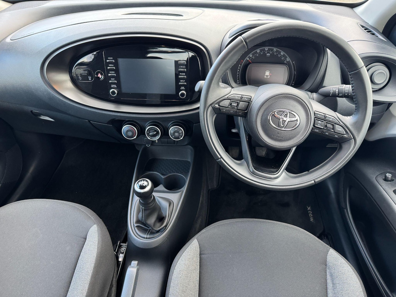 Used Toyota Aygo X 2023 for sale - 77838919: Photo 15