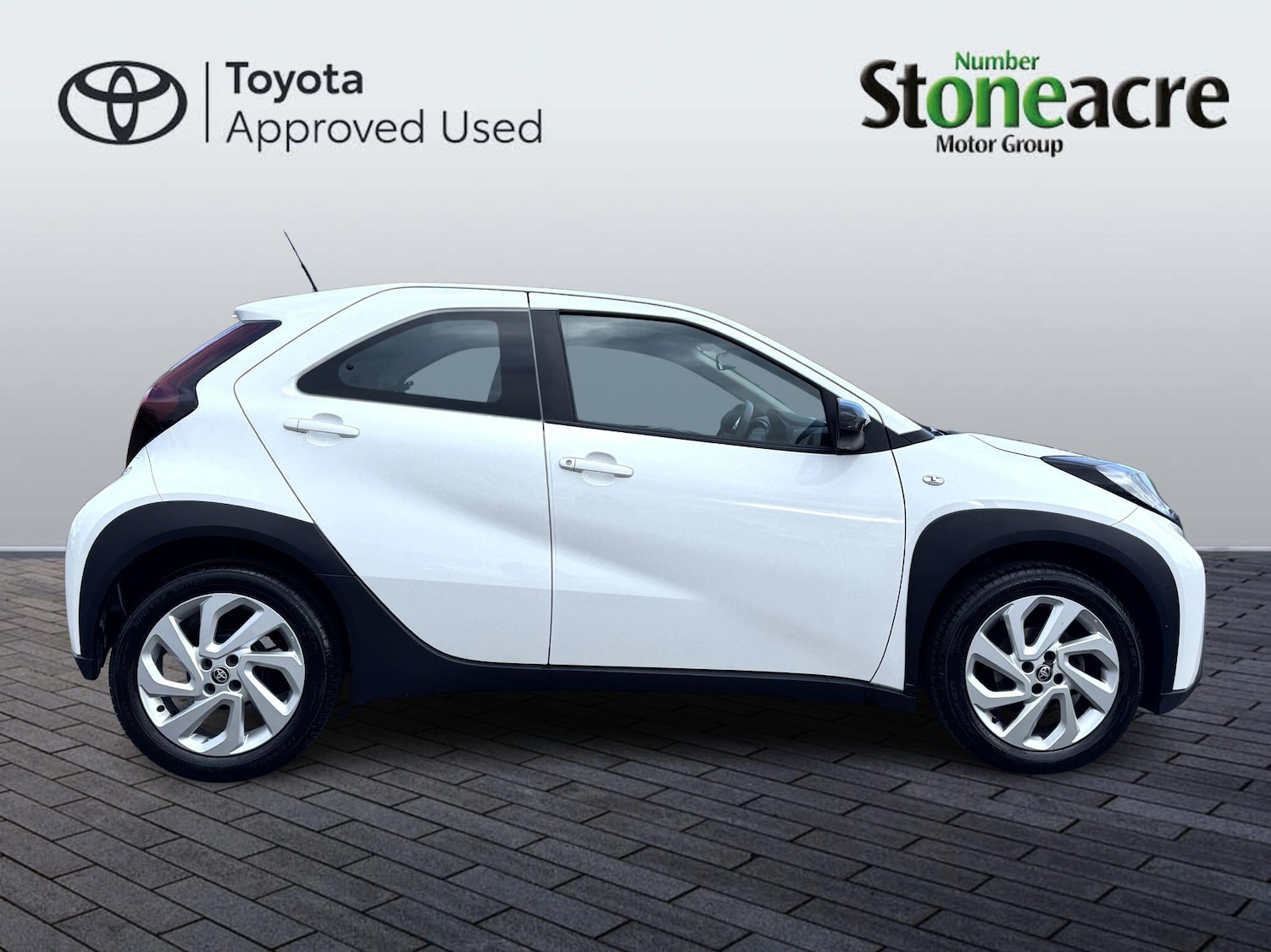 Used Toyota Aygo X 2023 for sale - 77838919: Photo 2