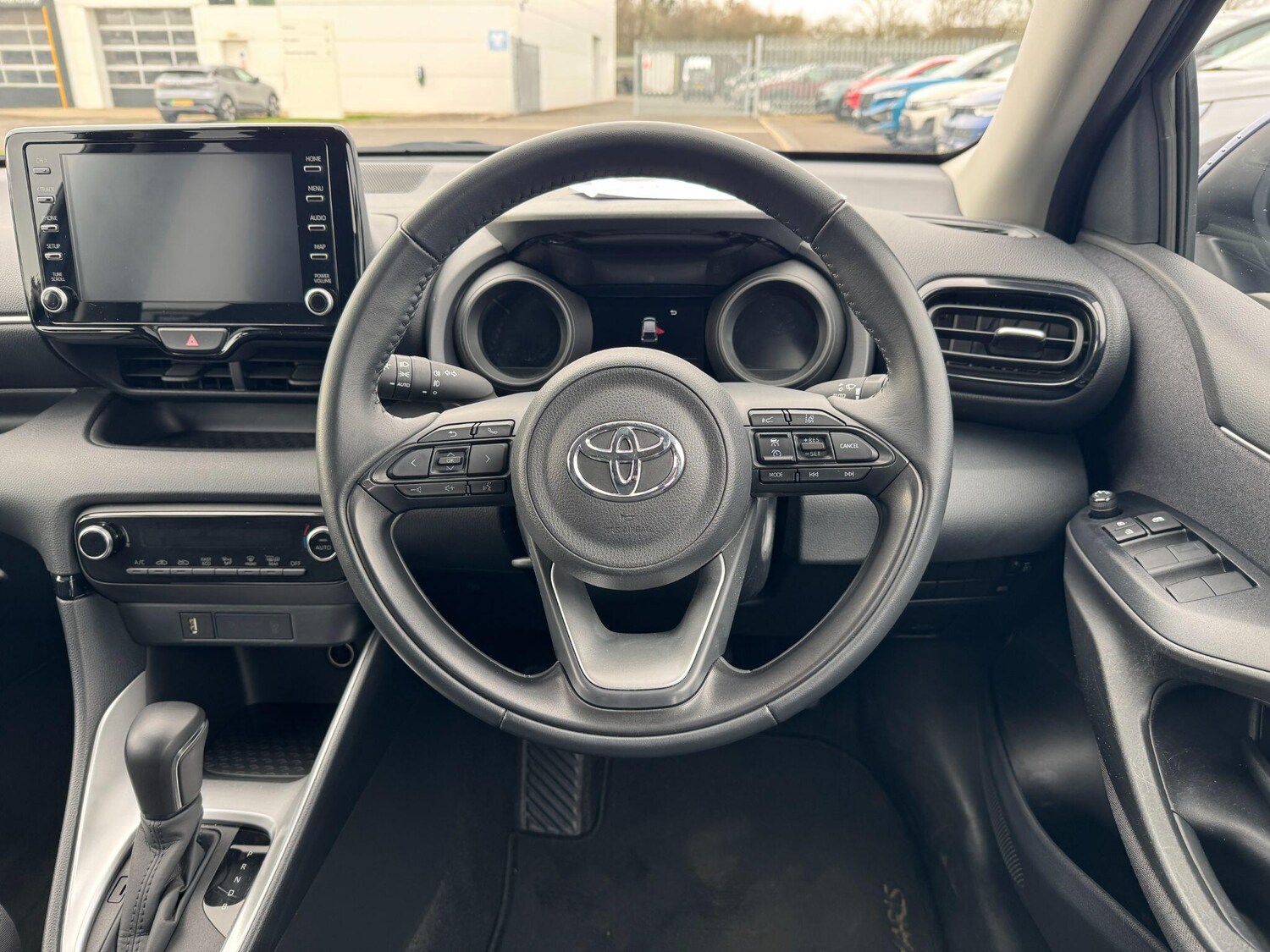 Used Toyota Yaris for sale - 77957163: Photo 17