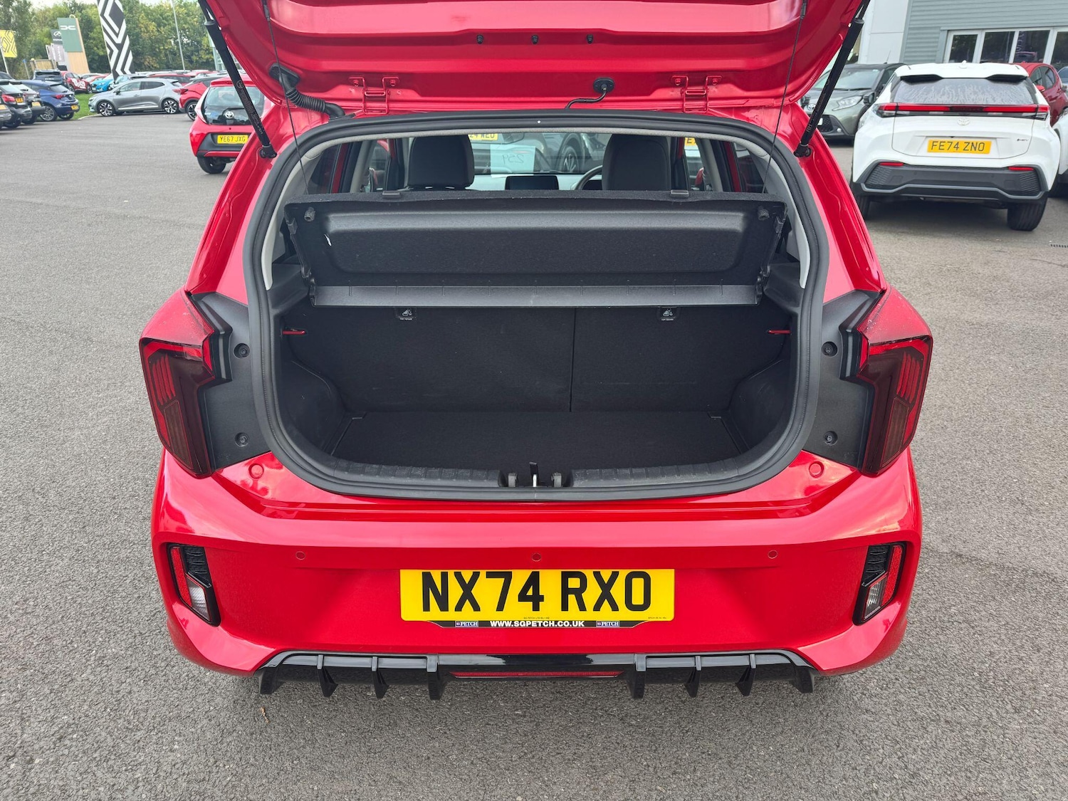 Used Kia Picanto 2024 for sale - 76584314: Photo 10