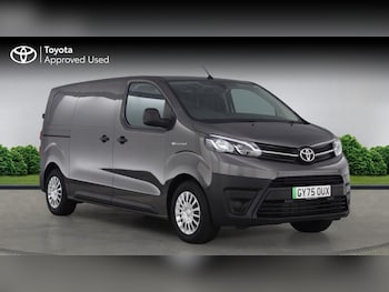 Toyota ProAce feature image