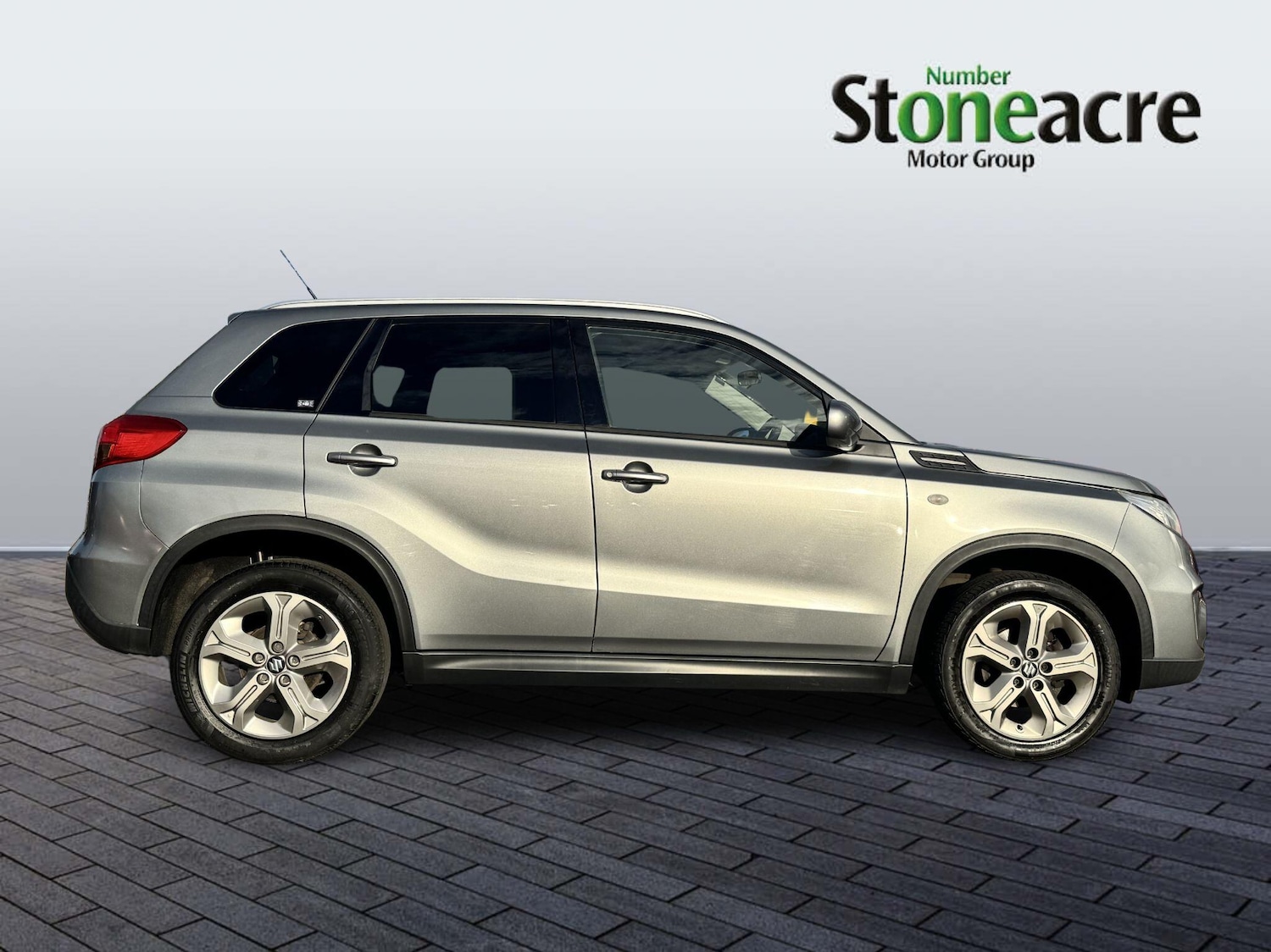 Used Suzuki Vitara 2017 for sale - 76012316: Photo 2