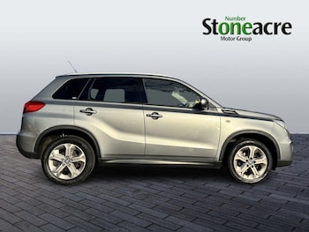Used Suzuki Vitara 2017 for sale - 76012316: Photo 2