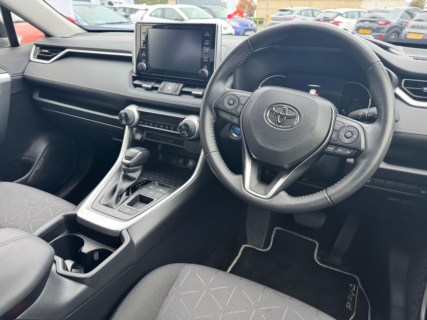 Used Toyota RAV4 for sale - 76702445: Photo 16